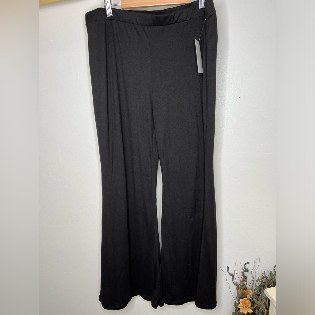 Brand New  Hollywood Rage Pants